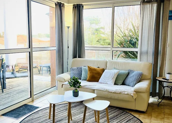 Hébergement de vacances Maison à 2 Pas De L'océan La Pironnière Les Sables-dʼOlonne